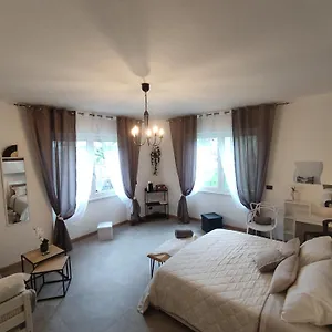 Express Luxury Apartment