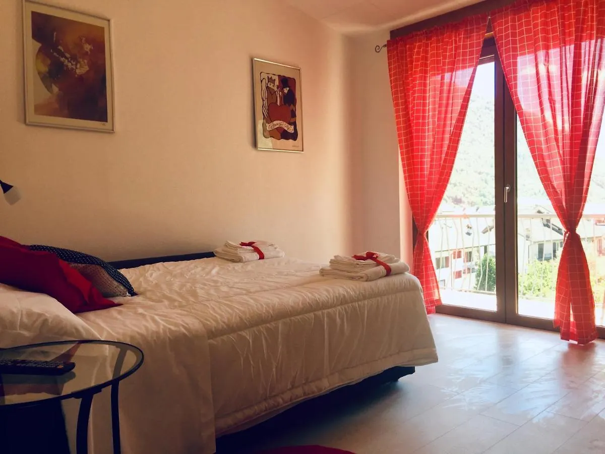 Dimora Del Cuore Tirano Italien